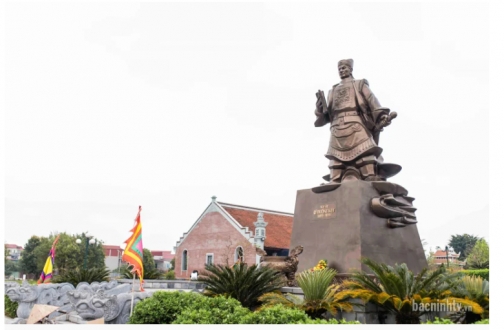 Vì sao vua Lê Thái Tông ép Lê Sát phải tự sát, rồi tịch thu hết điền sản?