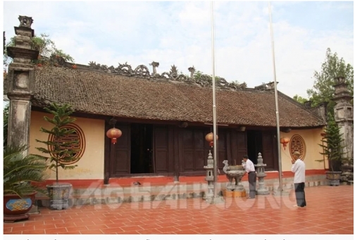 Nữ tướng Nguyễn Thị Dực giả trai, theo vua Lê đánh tan giặc Tống