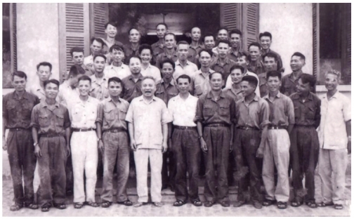 Bộ trưởng Bộ Công an đầu tiên - người không mang cấp hàm